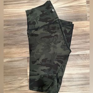 Lululemon leggings